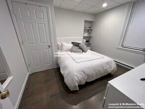84 Park St, Unit A in Boston, MA - Building Photo - Building Photo