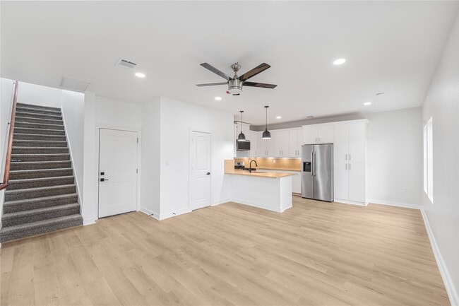 property at 6809 Fairway Dr