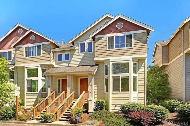 440 Tacoma Ave NE in Renton, WA - Building Photo