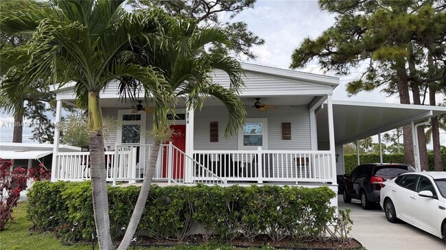 4219 Royal Manor Blvd