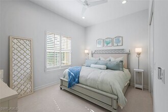 2851 Tiburon Blvd E in Naples, FL - Building Photo - Building Photo