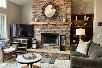 42 Sierra Trail in Collingwood, ON - Building Photo - Building Photo