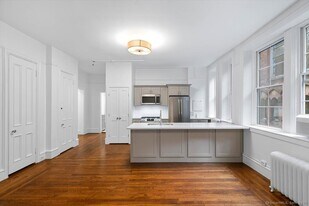284 Orange St in New Haven, CT - Building Photo