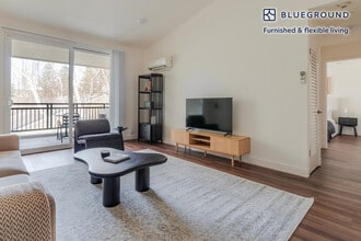 1050 Benton St, Unit PL FL3-ID1978 in Santa Clara, CA - Building Photo - Building Photo