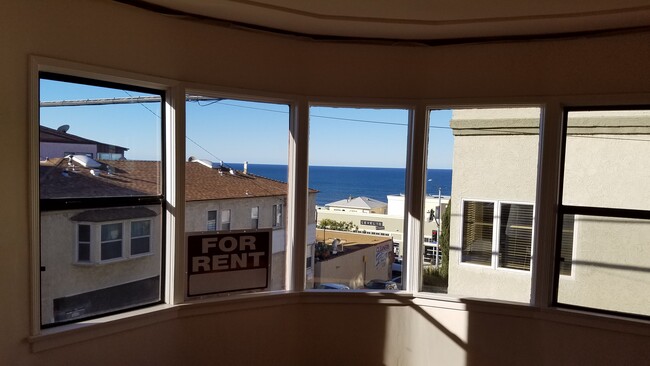 315 33rd St in Manhattan Beach, CA - Building Photo - Building Photo