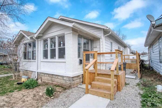 1225 N Colorado Ave in Indianapolis, IN - Building Photo - Building Photo