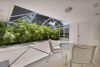 2904 Pin Oak Ct in Palm Beach Gardens, FL - Building Photo - Building Photo