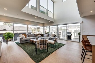 4626 Coles Manor Pl in Dallas, TX - Building Photo - Building Photo