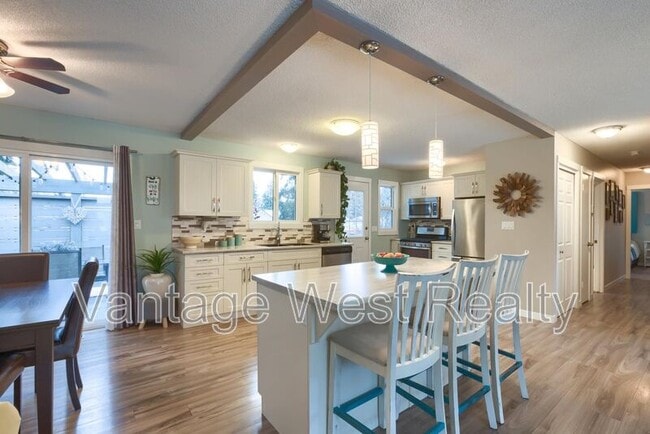 property at 3271 McMahon Rd