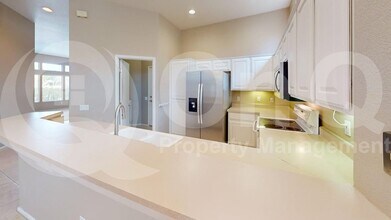 13853 N Lobelia Way in Oro Valley, AZ - Building Photo - Building Photo