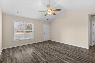 160 Clayton James Rd in Jacksonville, NC - Building Photo - Building Photo