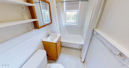 131 Park Dr, Unit 12 in Boston, MA - Building Photo - Building Photo