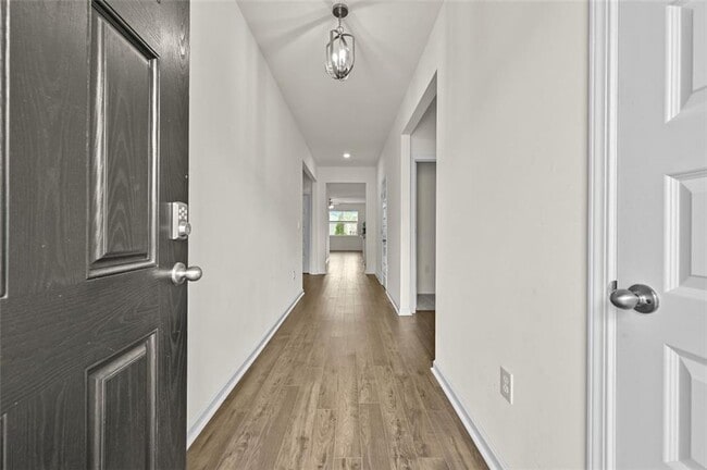 120 Echo Ct in Hoschton, GA - Foto de edificio - Building Photo