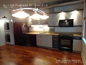 411 NW Flanders St-Unit -Unit 512 in Portland, OR - Building Photo - Building Photo