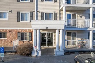 333V Country Village Mano NW in Calgary, AB - Building Photo - Building Photo