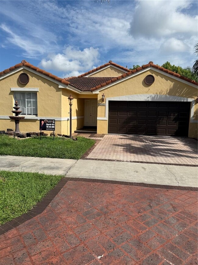 15921 SW 82nd St in Miami, FL - Building Photo - Building Photo