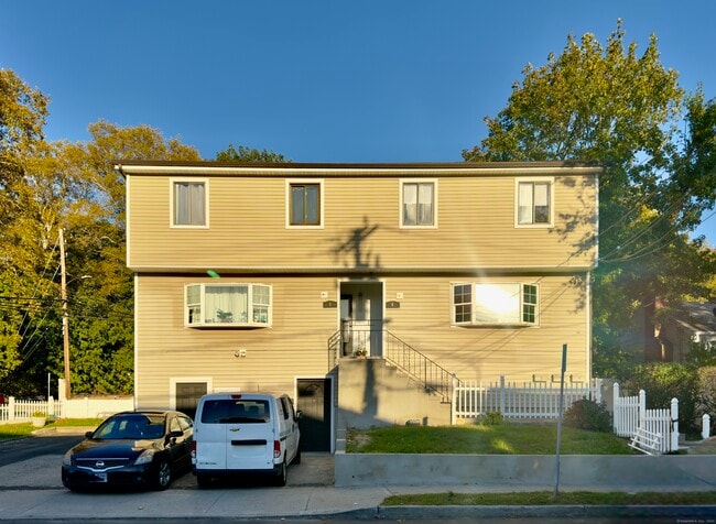 property at 5 Van Buskirk Ave