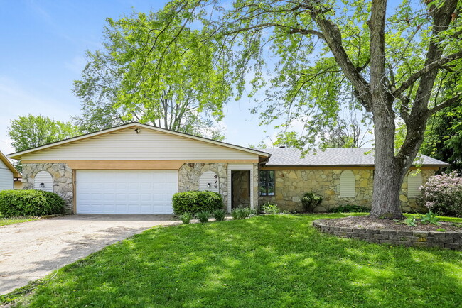 property at 476 Spring Dr