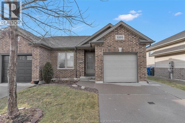 property at 3205 Seville Ave