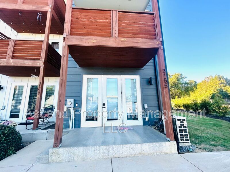 3155 St Elmo Ave in Chattanooga, TN - Building Photo