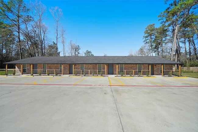 property at 2526 Appian Wy