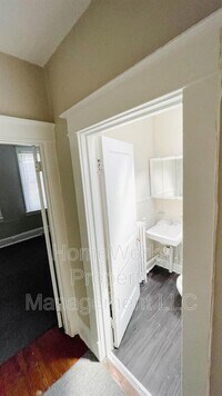 2233 Aisquith St photo'