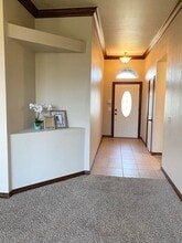 2021 SE 6th St in Moore, OK - Building Photo - Building Photo