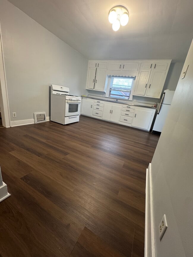 1113 Oakland Ave, Unit Oakland unit 2