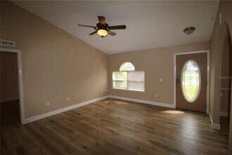 5492 Douglas Rd in North Port, FL - Building Photo - Building Photo