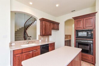 11007 Southwyck Dr in Frisco, TX - Building Photo - Building Photo