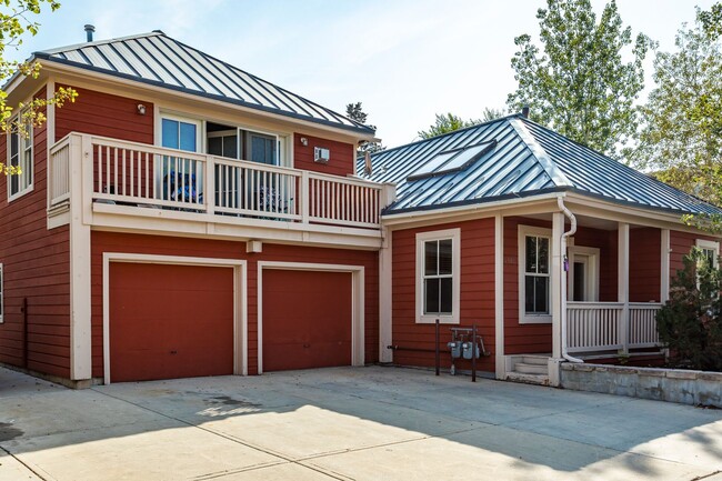 property at 1488 Park Ave