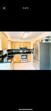 5504 Lakewhite Ct in Fairfax, VA - Building Photo - Building Photo