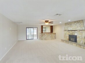 114 Timber Ln in Levittown, PA - Building Photo - Building Photo