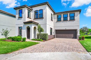 128 Angela's Ave in Haines City, FL - Building Photo