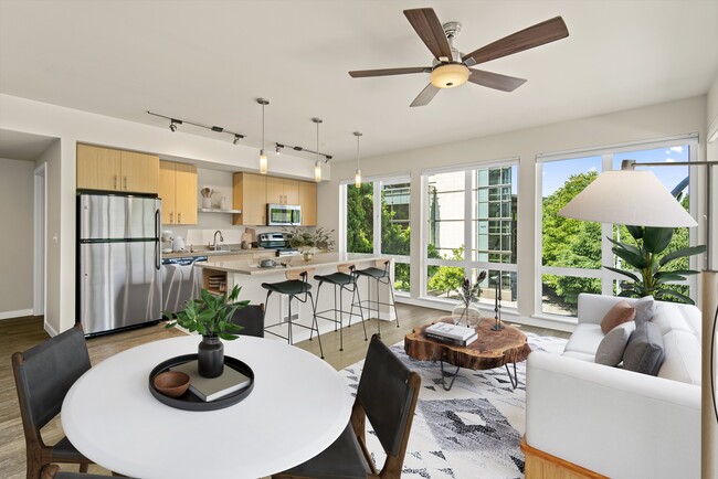 Allez Apartments in Redmond, WA - Foto de edificio - Building Photo