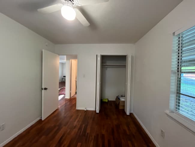102 E Pecan St, Unit 1109 in Gunter, TX - Foto de edificio - Building Photo