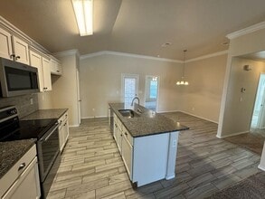 903 Yancy St in Odessa, TX - Building Photo - Building Photo