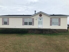 4965 Gladys Owens St in La Grange, NC - Building Photo