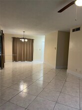 1521 NW 43rd Ave in Lauderhill, FL - Building Photo - Building Photo