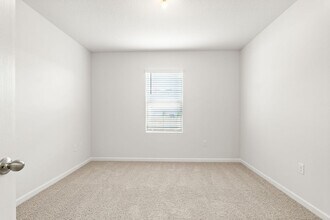 542 Hamy St in Palm Bay, FL - Building Photo - Building Photo