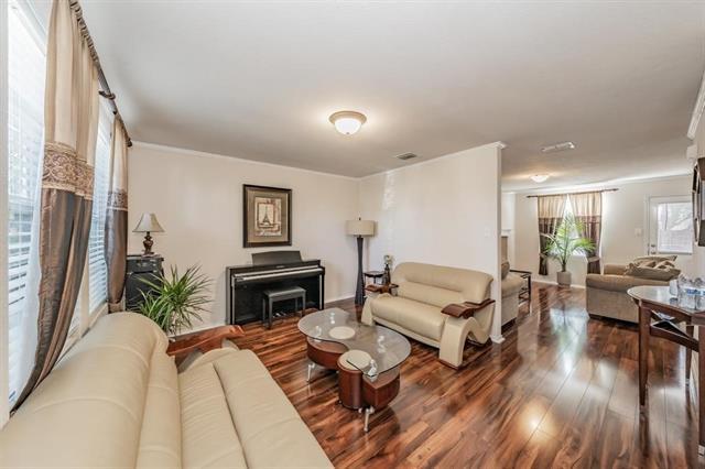 property at 1314 Rusk Dr