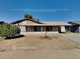 2022 W Windrose Dr in Phoenix, AZ - Building Photo