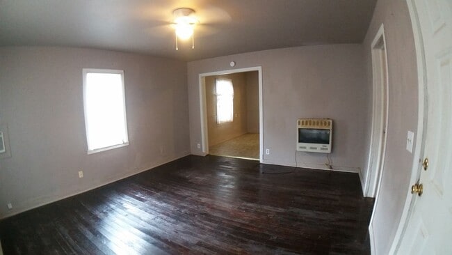 property at 115 SW 23rd St