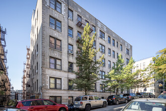 500 Fort Washington Ave in New York, NY - Building Photo - Building Photo