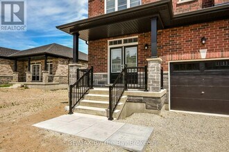 4 Misty Ridge Rd in Wasaga Beach, ON - Building Photo - Building Photo
