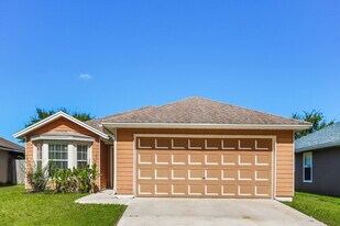 4268 Hanging Moss Dr in Orange Park, FL - Building Photo