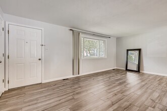 4641 W Tufts Ave in Denver, CO - Building Photo - Building Photo