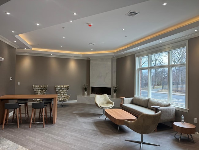 580 North Ave, Unit 206 in Union, NJ - Foto de edificio - Building Photo