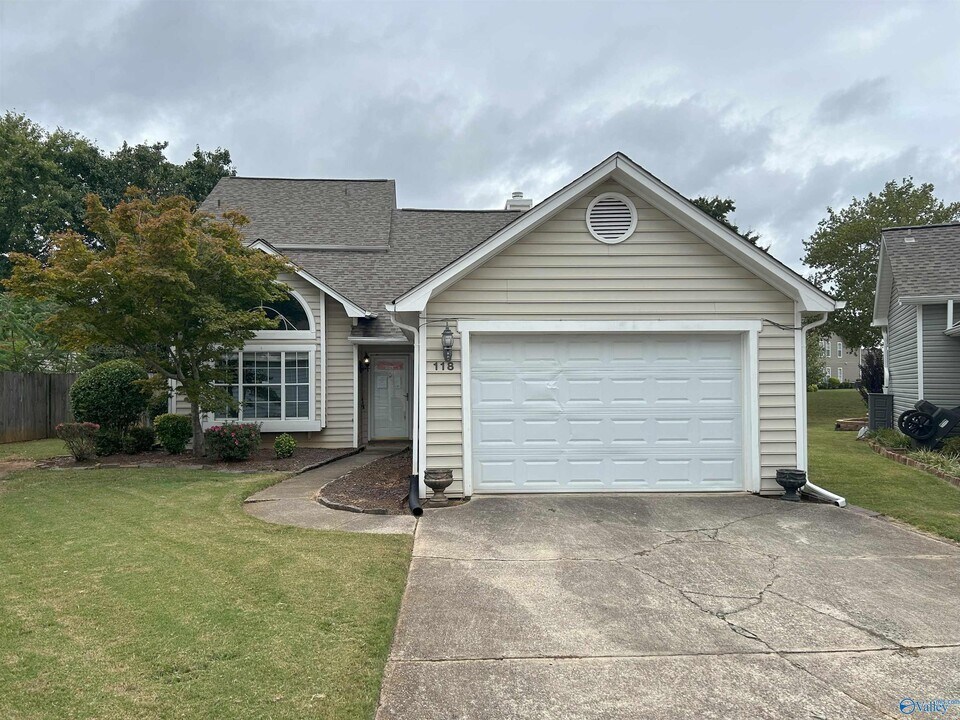 118 Millstone Ln in Madison, AL - Building Photo