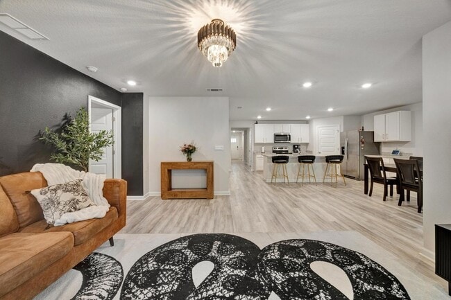 property at 3222 Oxmore Dr